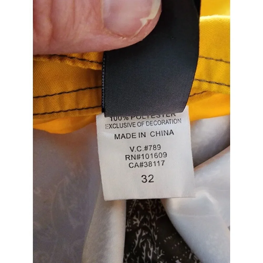 Beach Rays Men Beach Short Size 32 Swim Trunks Zipper pocket Yellow And Brown